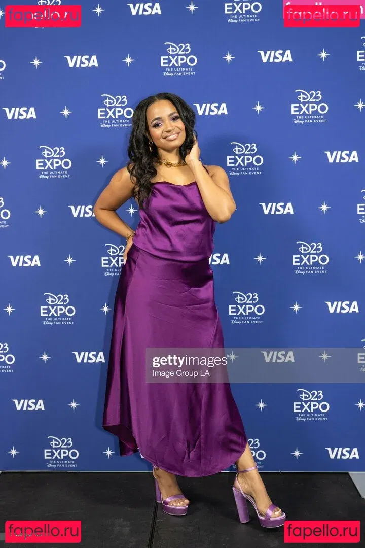 Kyla Pratt Onlyfans Photo Gallery 