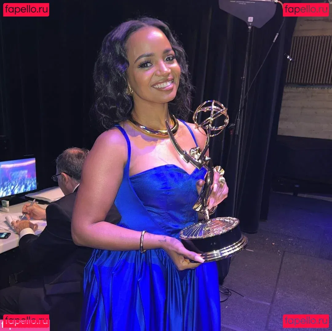 Kyla Pratt Onlyfans Photo Gallery 