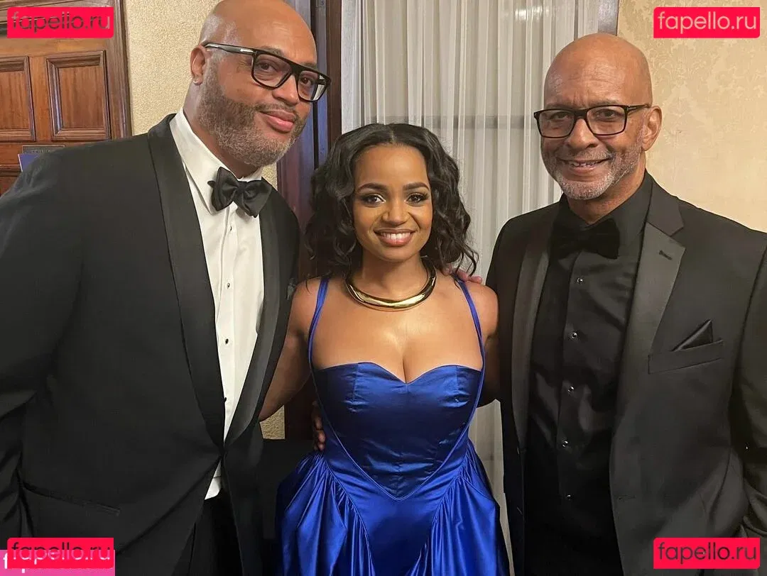 Kyla Pratt Onlyfans Photo Gallery 