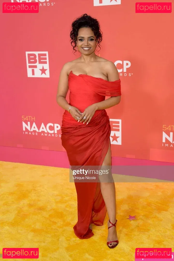 Kyla Pratt Onlyfans Photo Gallery 