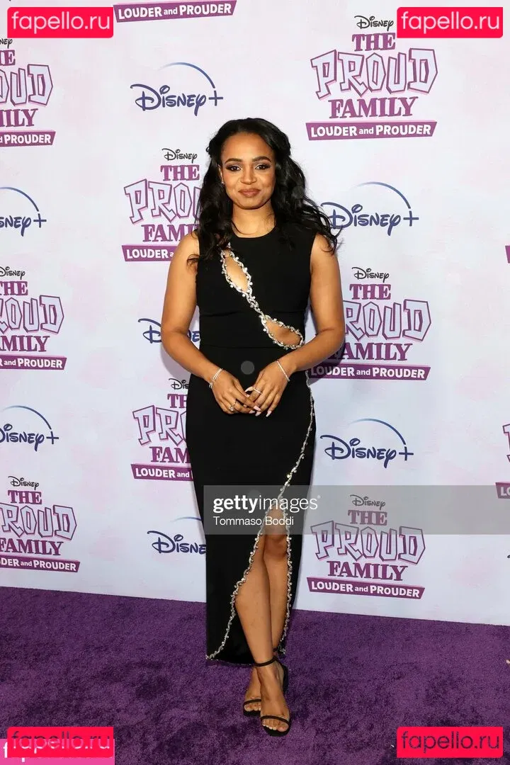 Kyla Pratt Onlyfans Photo Gallery 