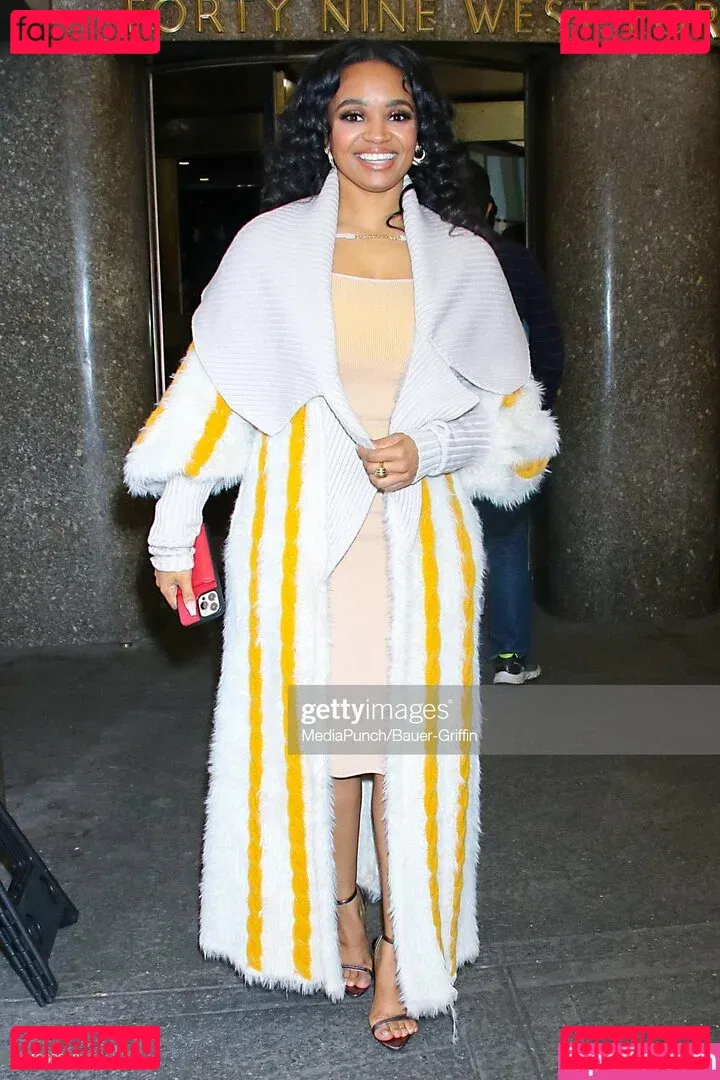 Kyla Pratt Onlyfans Photo Gallery 