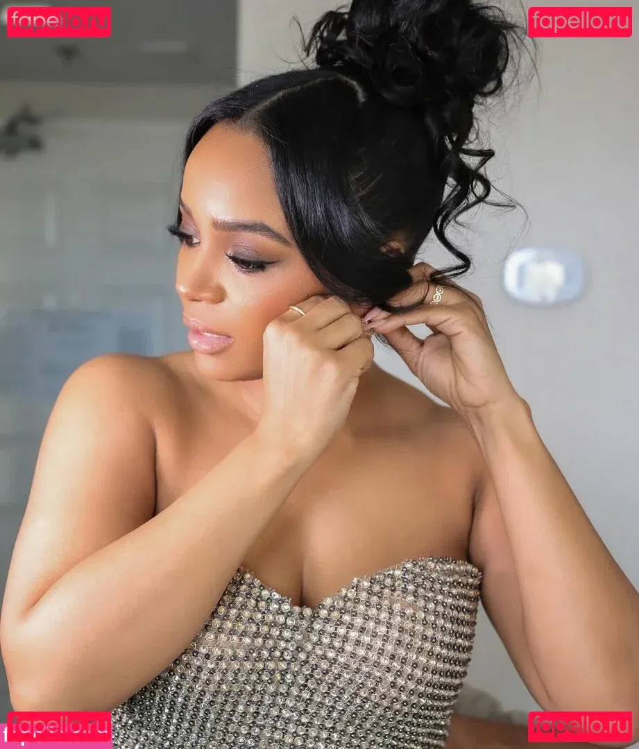 Kyla Pratt Onlyfans Photo Gallery 