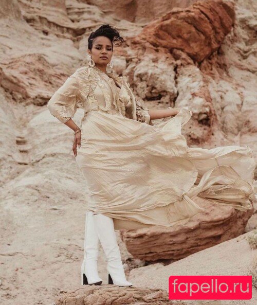 Kyla Pratt Onlyfans Photo Gallery 