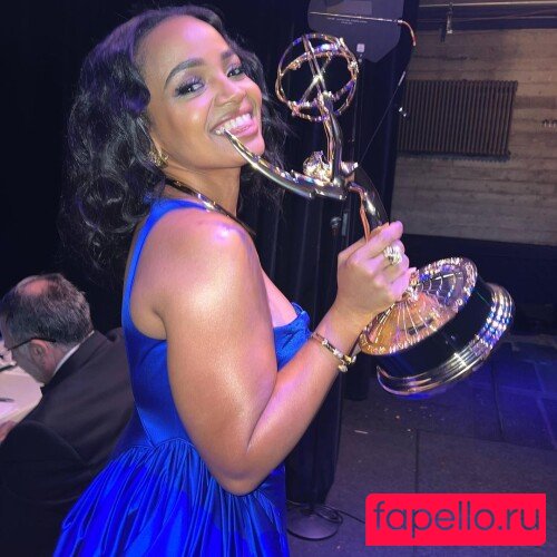 Kyla Pratt Onlyfans Photo Gallery 