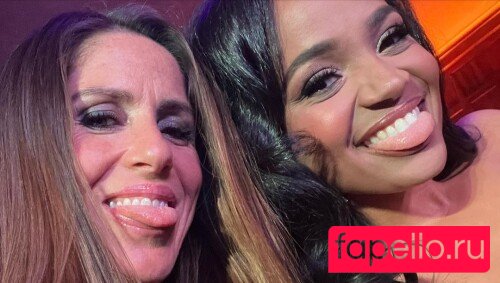 Kyla Pratt Onlyfans Photo Gallery 