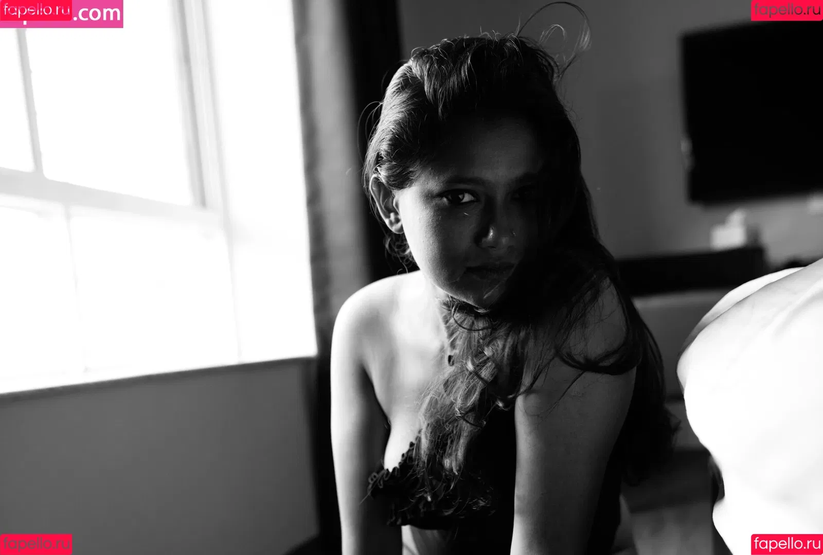 Famil Faiza Onlyfans Photo Gallery 