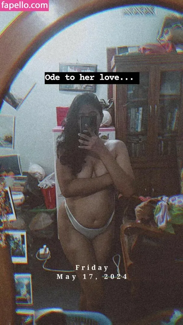 Famil Faiza Onlyfans Photo Gallery 