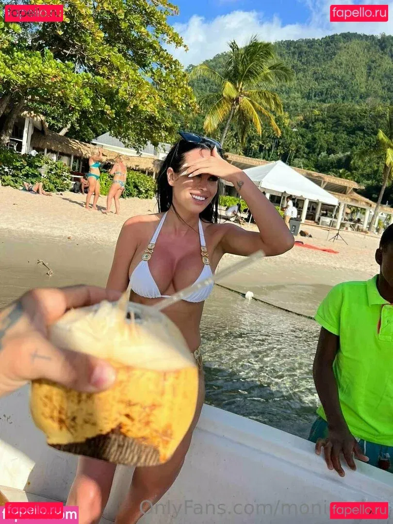 monicasins Onlyfans Photo Gallery 