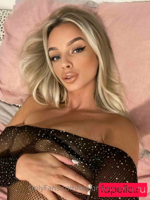 Taylor May Thompson Nude Onlyfans Photo 39
