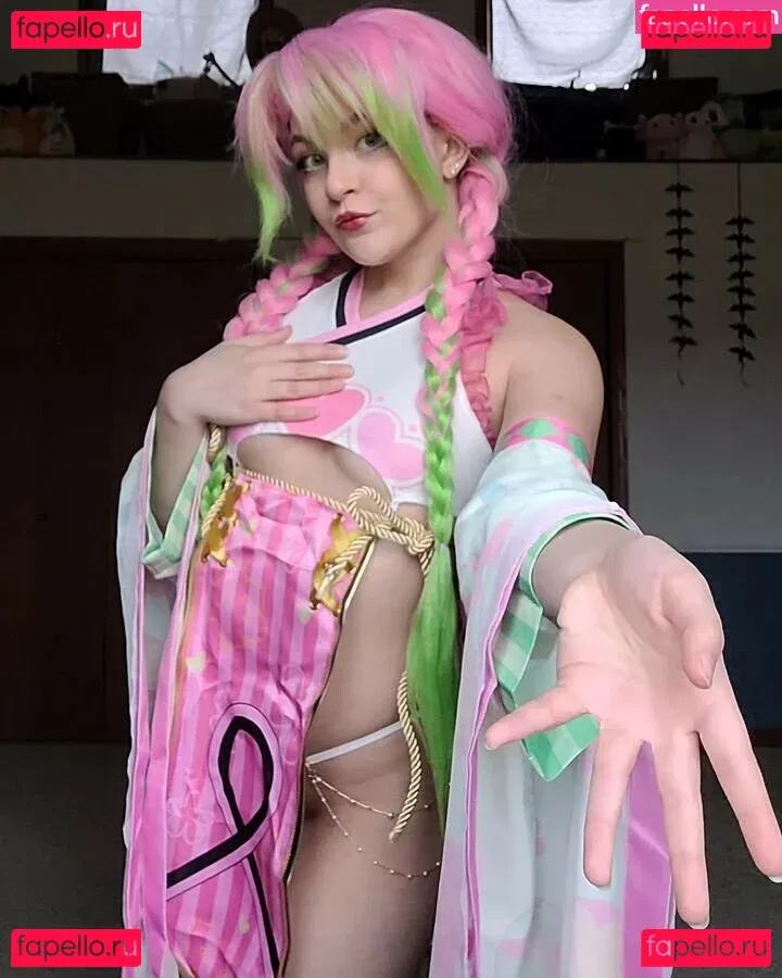 ohwell.tori Onlyfans Photo Gallery 