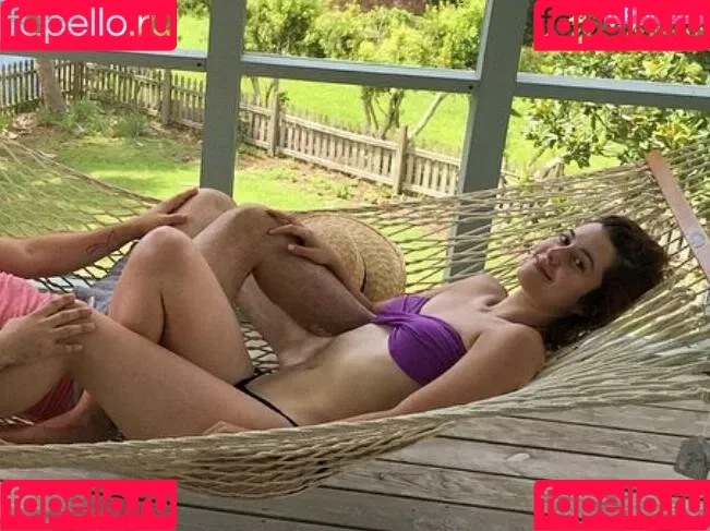 Mary Elizabeth Winstead Onlyfans Photo Gallery 