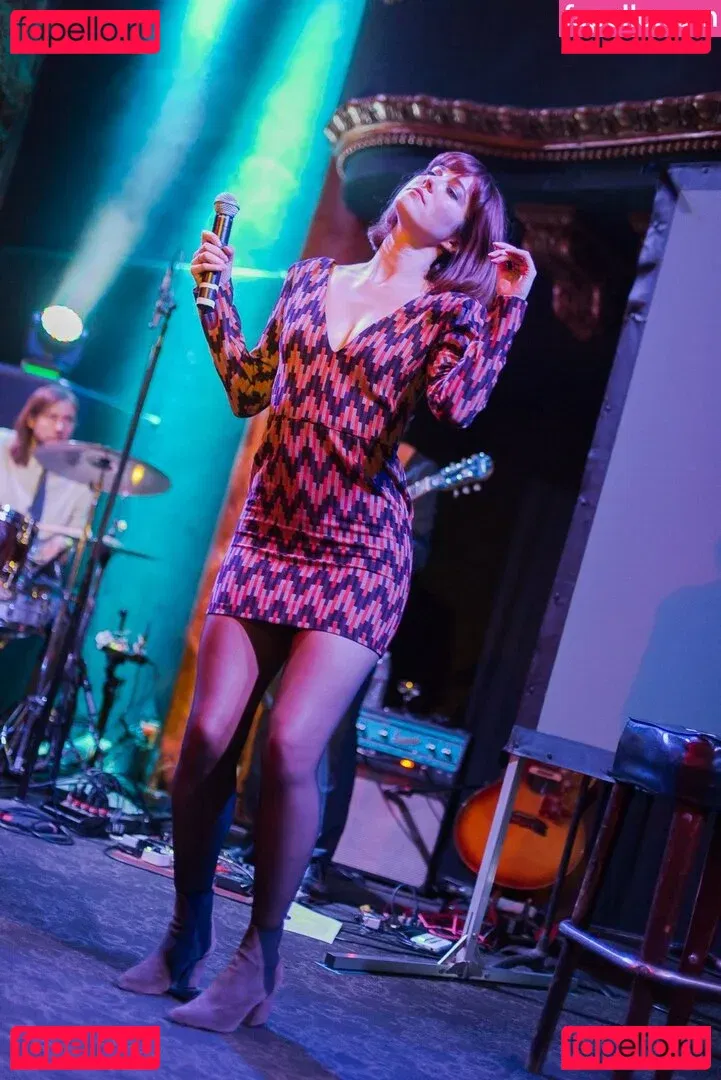 Mary Elizabeth Winstead Onlyfans Photo Gallery 