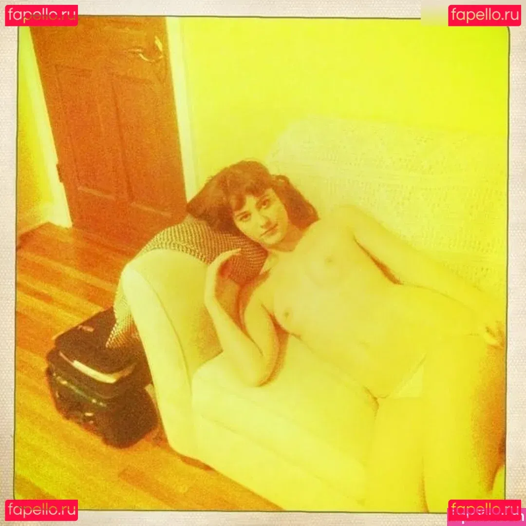 Mary Elizabeth Winstead Onlyfans Photo Gallery 