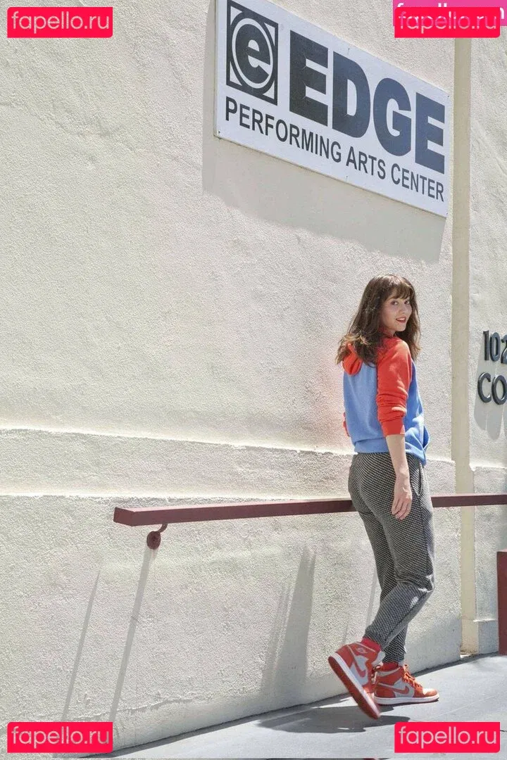 Mary Elizabeth Winstead Onlyfans Photo Gallery 