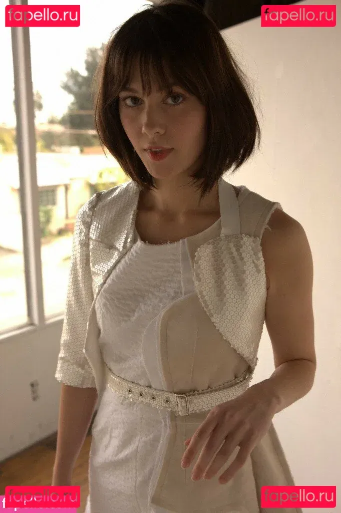 Mary Elizabeth Winstead Onlyfans Photo Gallery 