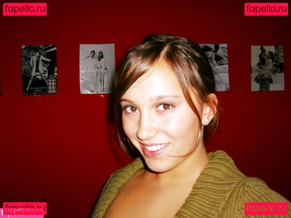 Mary Elizabeth Winstead Onlyfans Photo Gallery 