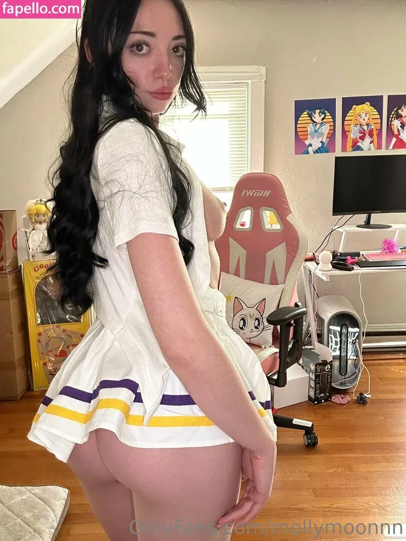 MeelahNaomi Onlyfans Photo Gallery 