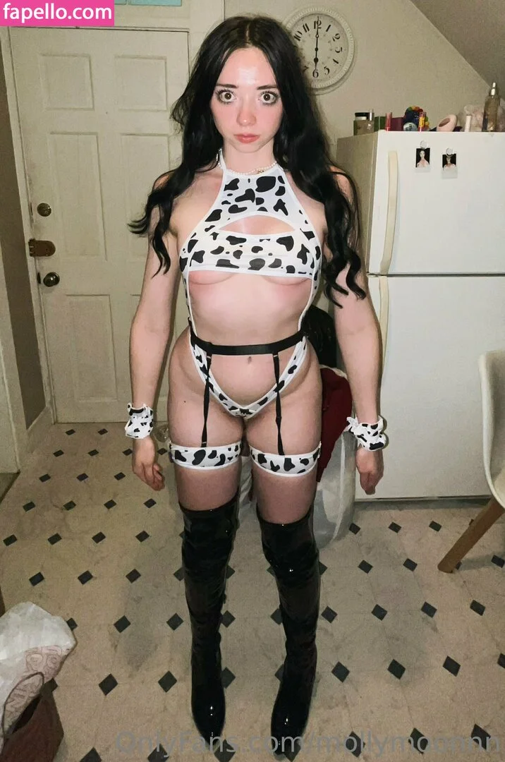 MeelahNaomi Onlyfans Photo Gallery 