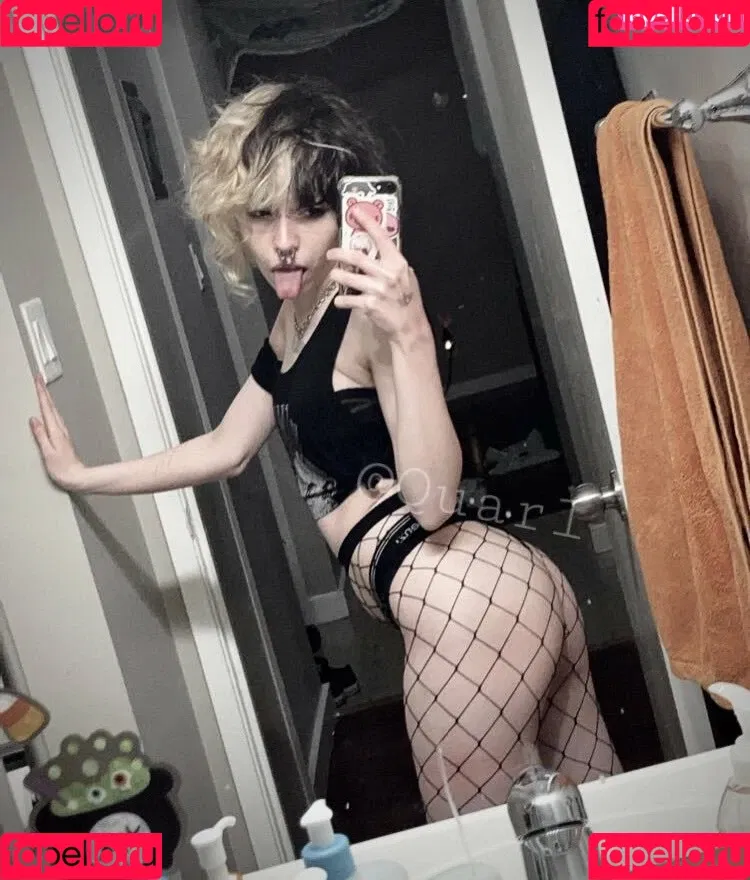 Quarlx Onlyfans Photo Gallery 