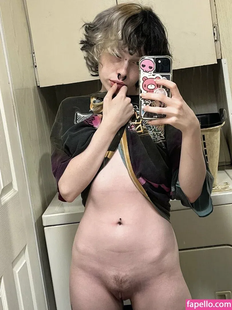 Quarlx Onlyfans Photo Gallery 