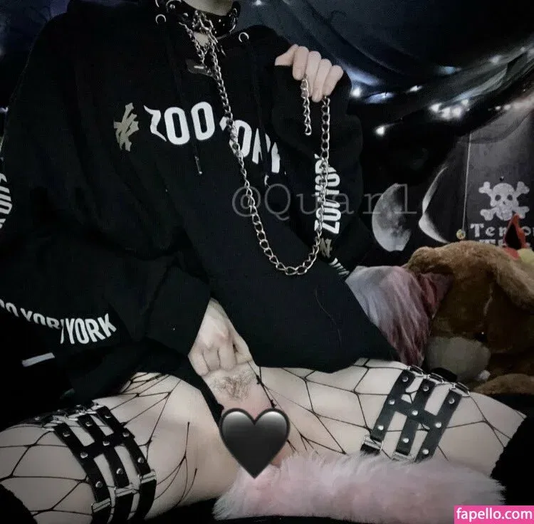 Quarlx Onlyfans Photo Gallery 