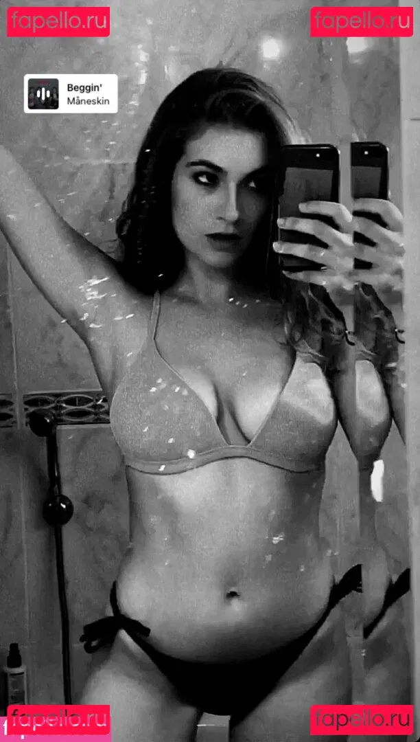 Carlota Boza Onlyfans Photo Gallery 