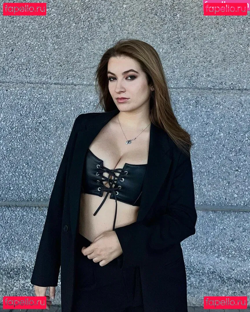 Carlota Boza Onlyfans Photo Gallery 