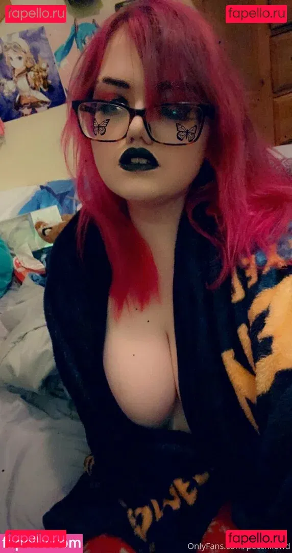 pecchilewd Onlyfans Photo Gallery 