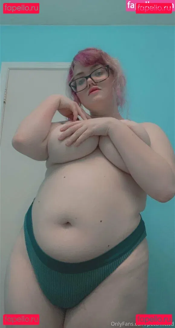 pecchilewd Onlyfans Photo Gallery 