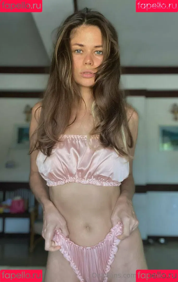 kiracherrys Onlyfans Photo Gallery 