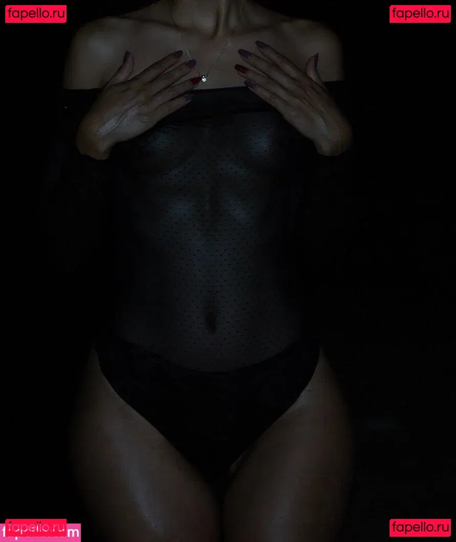 MaYou Onlyfans Photo Gallery 