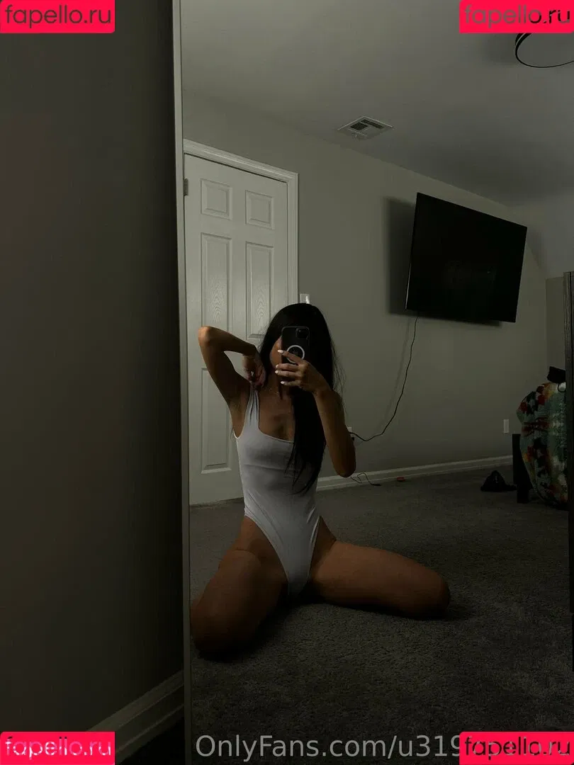 yunamoonx000 Onlyfans Photo Gallery 