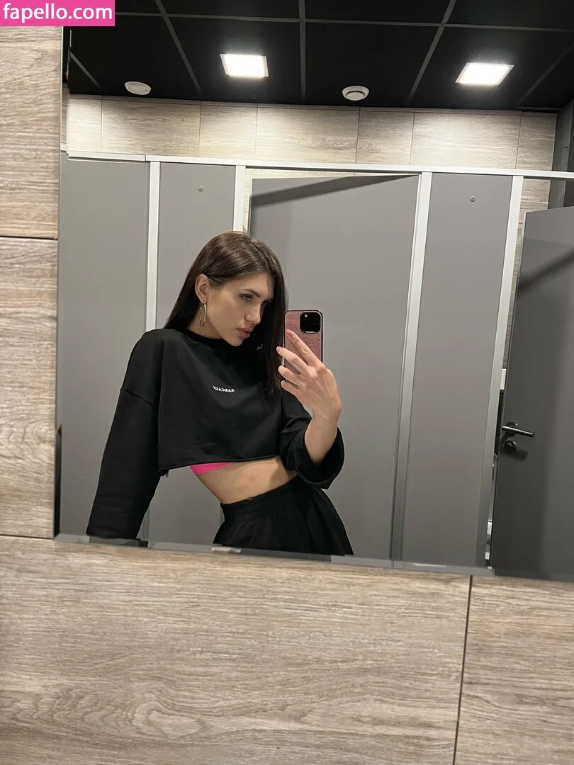 Leo Ahsoka Onlyfans Photo Gallery 