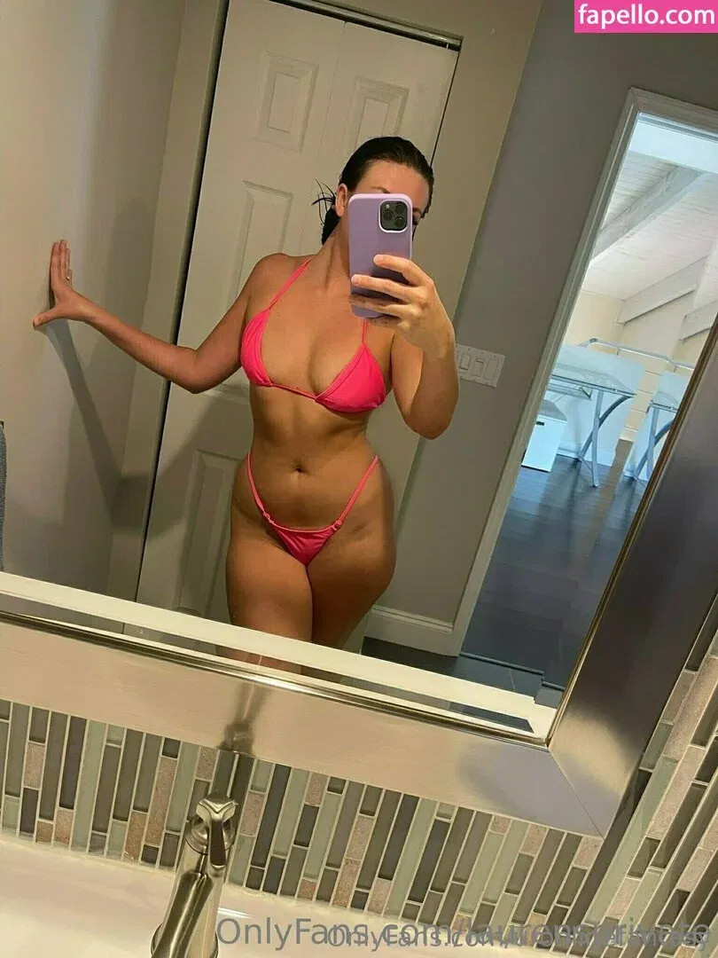 uronlinefantasy Onlyfans Photo Gallery 