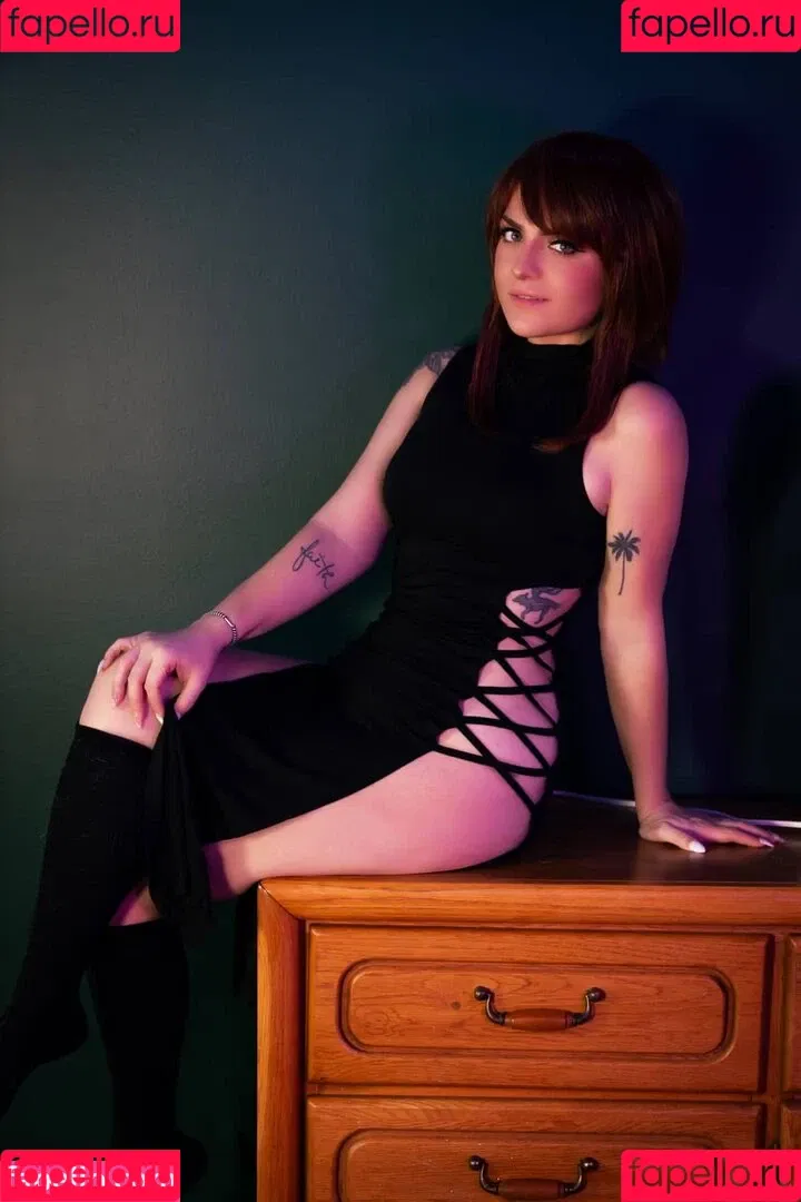 ASMR Shanny Onlyfans Photo Gallery 