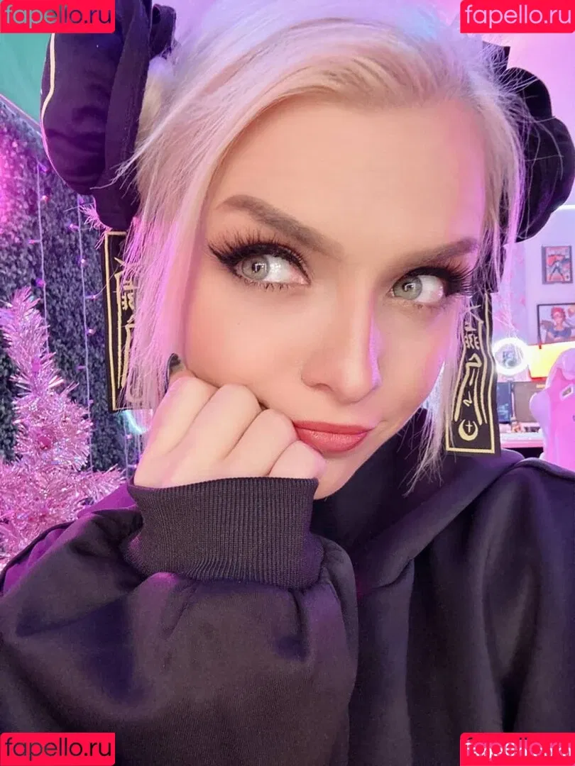 ASMR Shanny Onlyfans Photo Gallery 