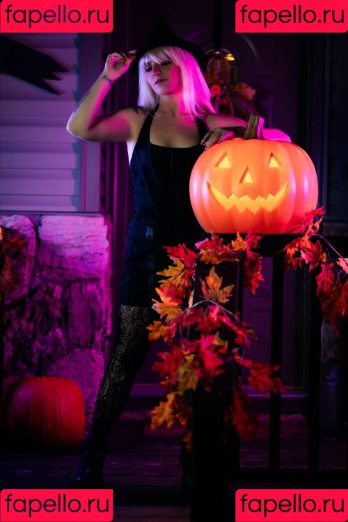 ASMR Shanny Onlyfans Photo Gallery 