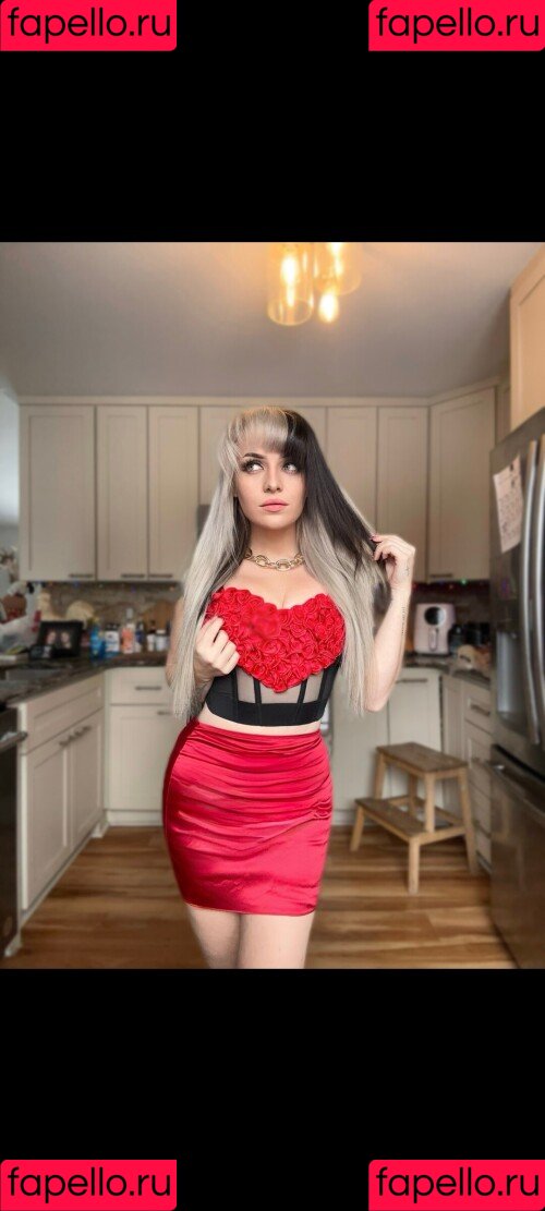 ASMR Shanny Onlyfans Photo Gallery 