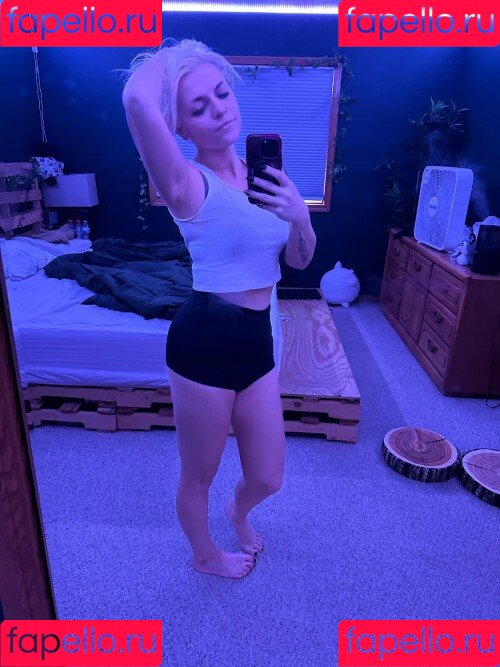 ASMR Shanny Onlyfans Photo Gallery 