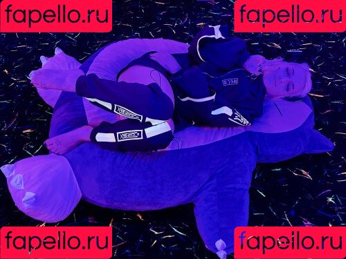 ASMR Shanny Onlyfans Photo Gallery 