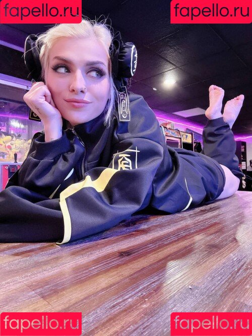 ASMR Shanny Onlyfans Photo Gallery 