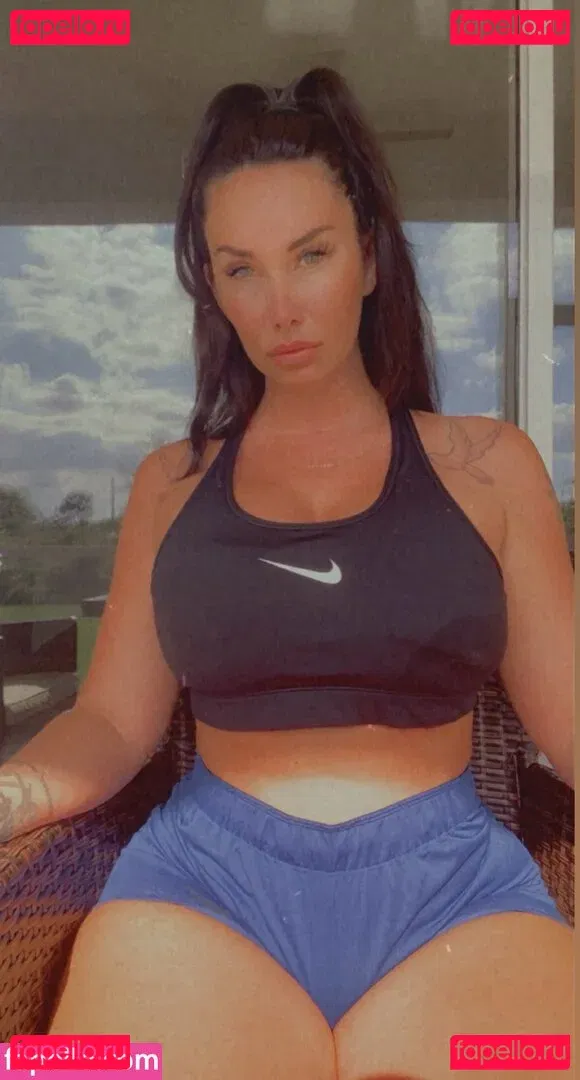 Nicole McNair Onlyfans Photo Gallery 
