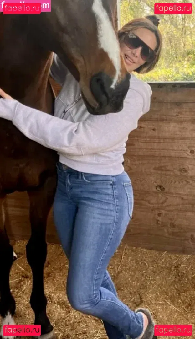 Nicole McNair Onlyfans Photo Gallery 