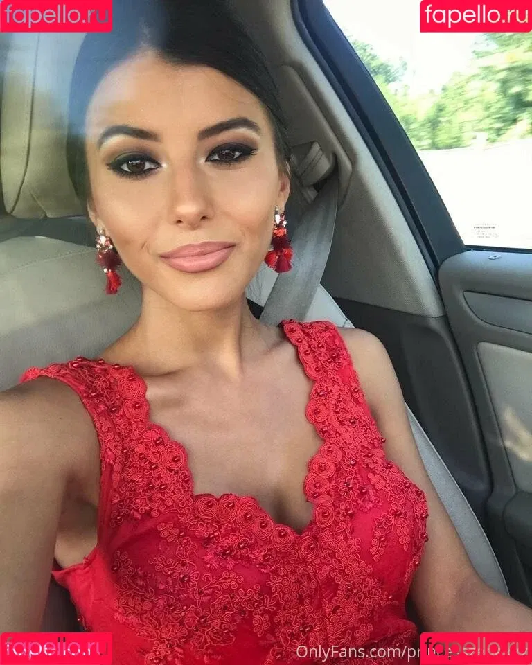 princesszenaxxx Onlyfans Photo Gallery 
