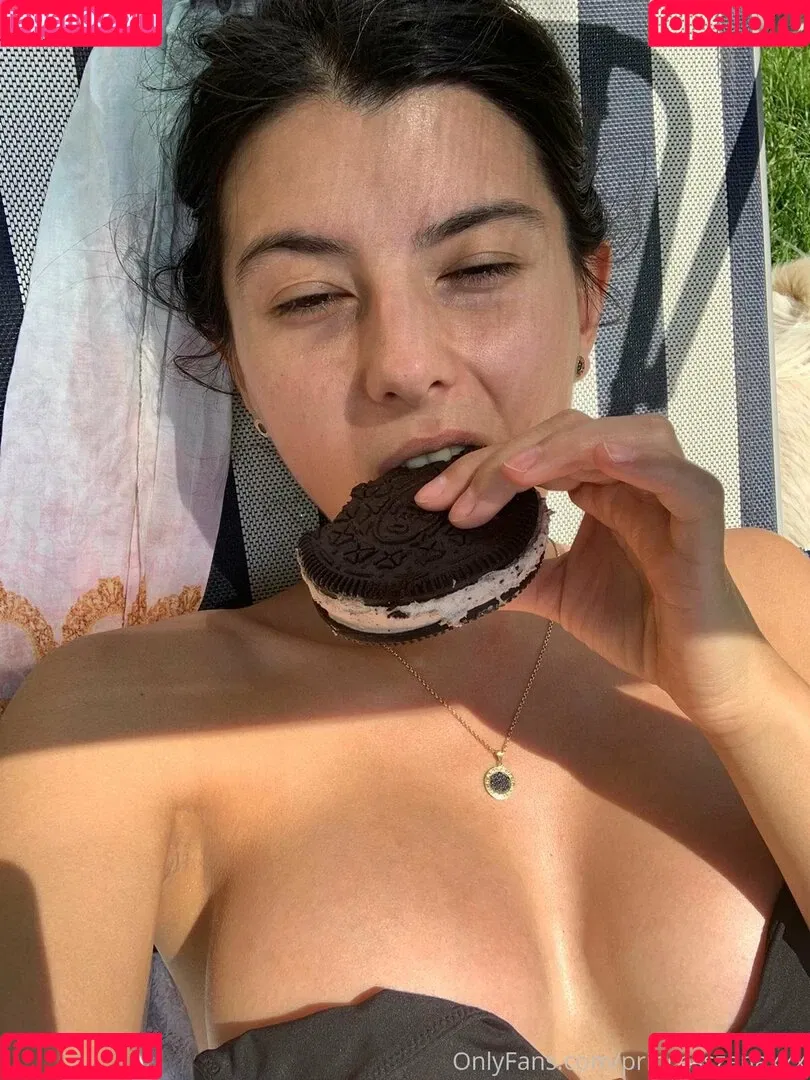 princesszenaxxx Onlyfans Photo Gallery 
