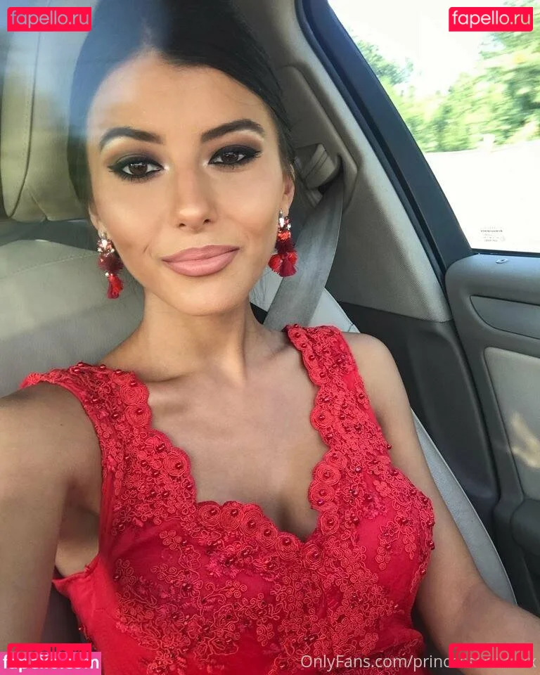 princesszenaxxx Onlyfans Photo Gallery 