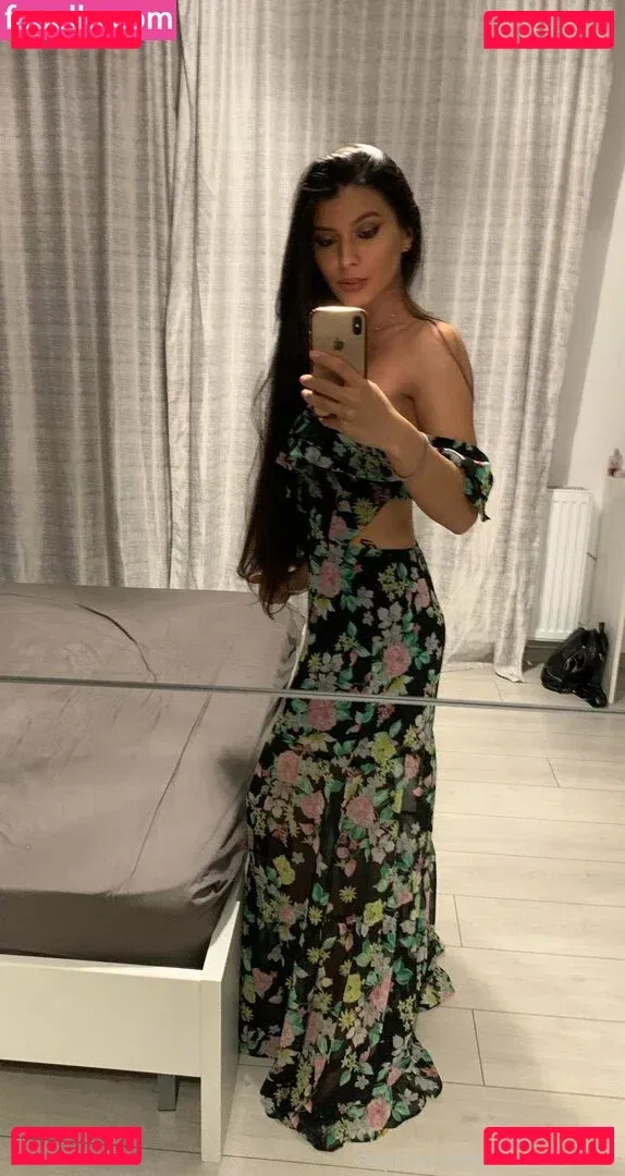 princesszenaxxx Onlyfans Photo Gallery 