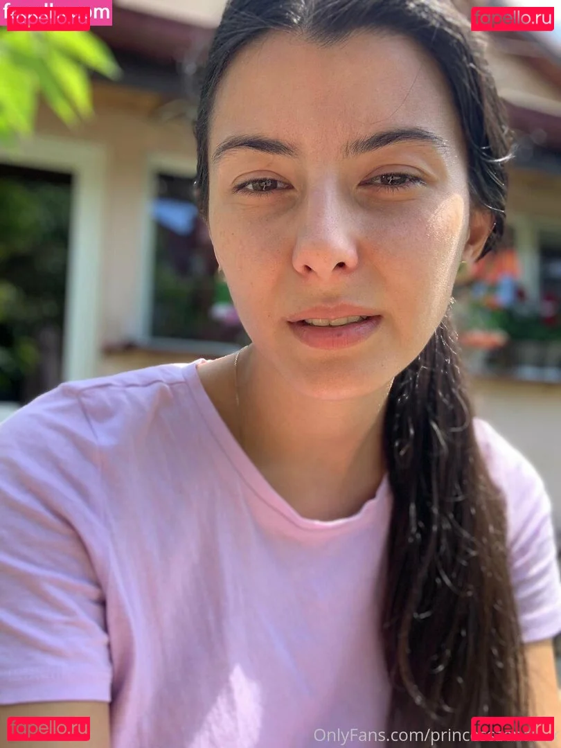 princesszenaxxx Onlyfans Photo Gallery 