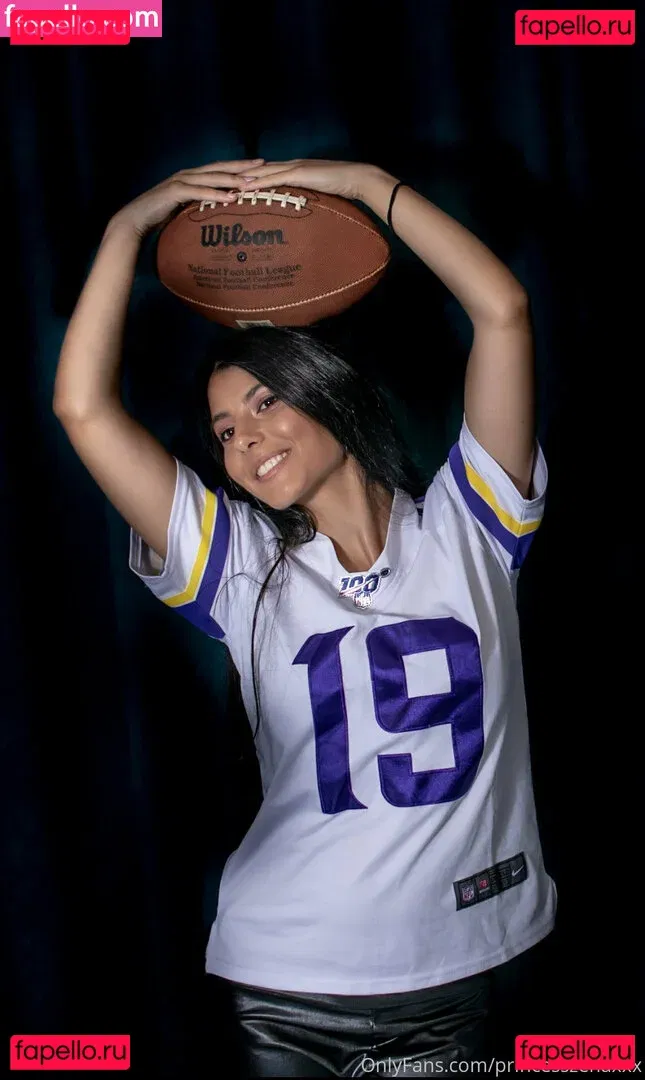 princesszenaxxx Onlyfans Photo Gallery 